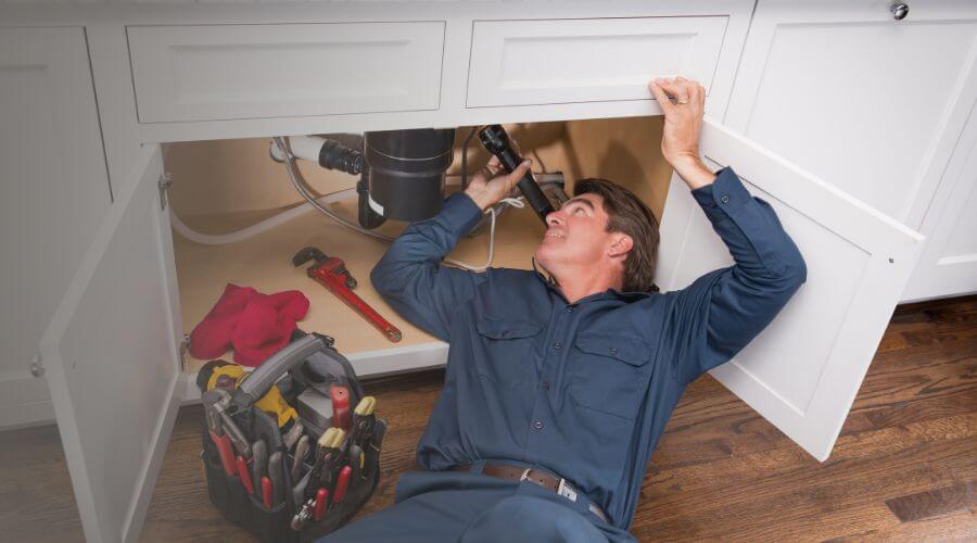 Professional clogged toilet repair in Pinedale, WY